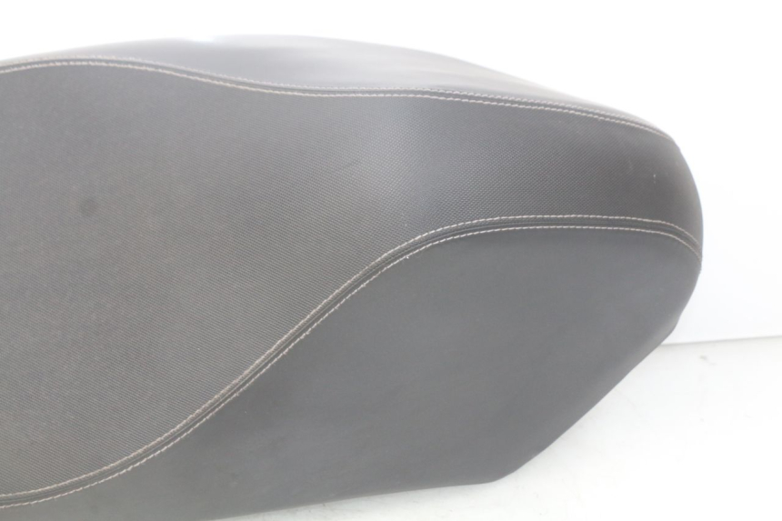 photo de ASIENTO PEUGEOT KISBEE 2T 50 (2010 - 2017) - Inspección visual detallada