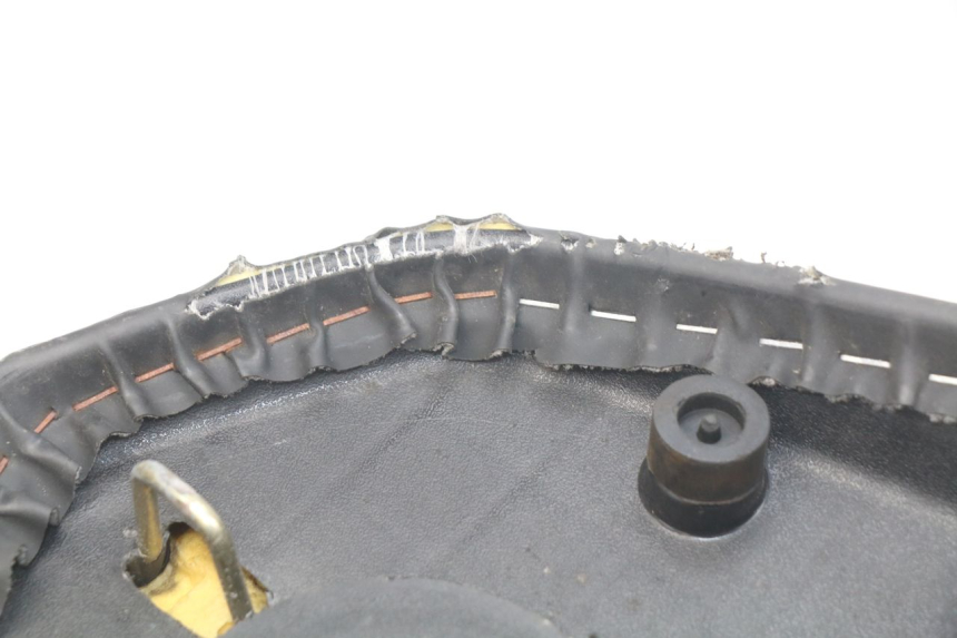 photo de ASIENTO PEUGEOT KISBEE 2T 50 (2010 - 2017) - Zoom estado de uso