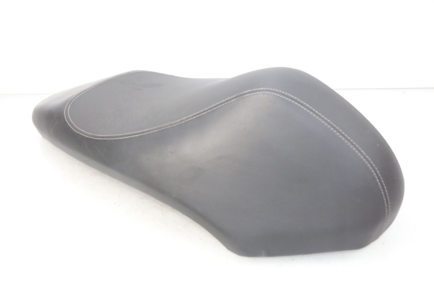 photo de ASIENTO PEUGEOT KISBEE 2T 50 (2010 - 2017) - Detalles de los puntos de fijación