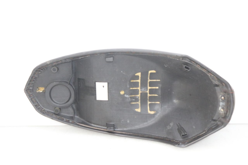 photo de ASIENTO PEUGEOT KISBEE 2T 50 (2010 - 2017) - Zoom calidad de ocasión