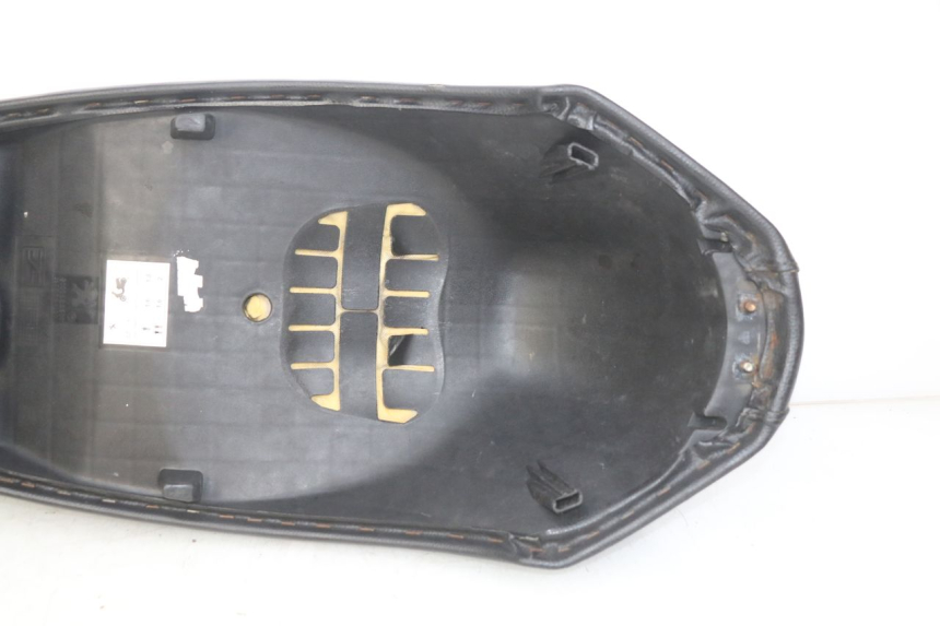 photo de ASIENTO PEUGEOT KISBEE 2T 50 (2010 - 2017) - Foto de producto adicional