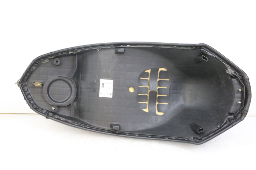 photo de ASIENTO PEUGEOT KISBEE 2T 50 (2018 - 2022) - Otra vista del artículo