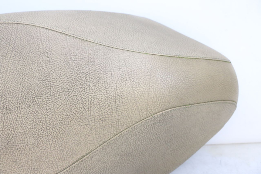 photo de ASIENTO PEUGEOT KISBEE 2T 50 (2010 - 2017) - Perfil de la pieza de repuesto