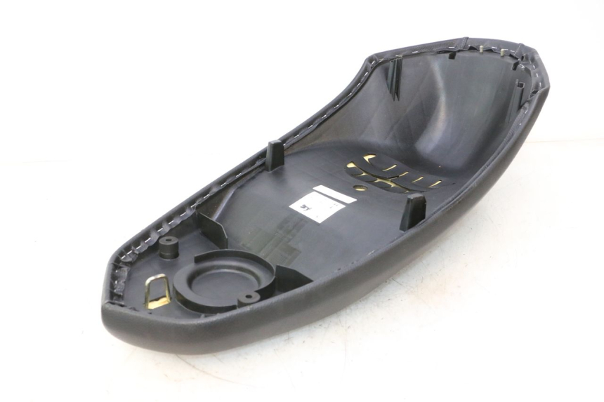 photo de ASIENTO PEUGEOT KISBEE 2T 50 (2018 - 2022) - Recambio usado revisado