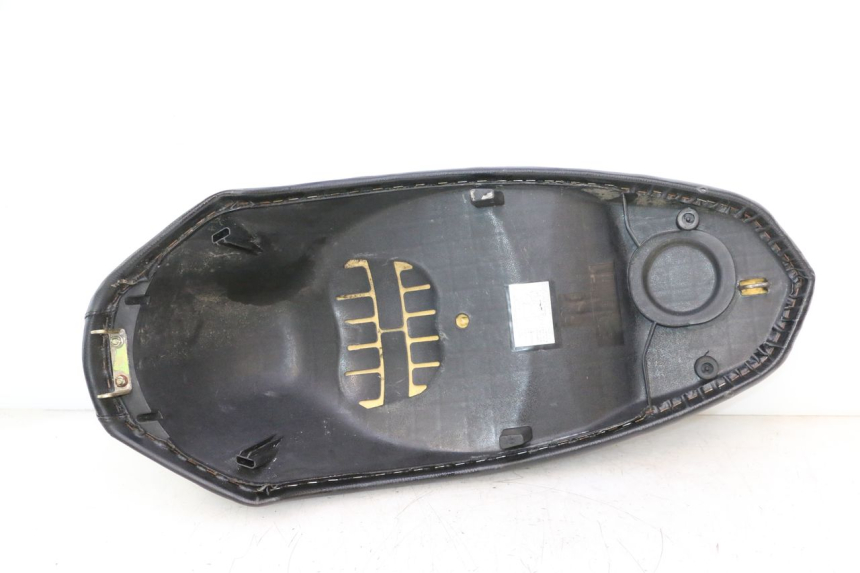 photo de ASIENTO PEUGEOT KISBEE 2T 50 (2010 - 2017) - Otra perspectiva