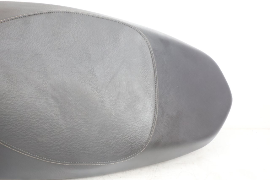 photo de ASIENTO PEUGEOT KISBEE 2T 50 (2010 - 2017) - Otra perspectiva
