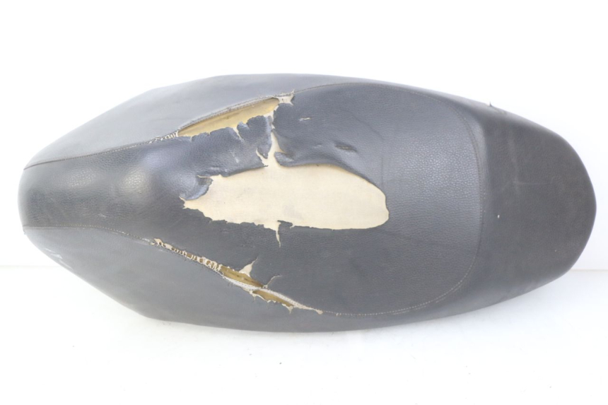 photo de ASIENTO PEUGEOT KISBEE 4T 50 (2010 - 2017) - Estado de la superficie y material