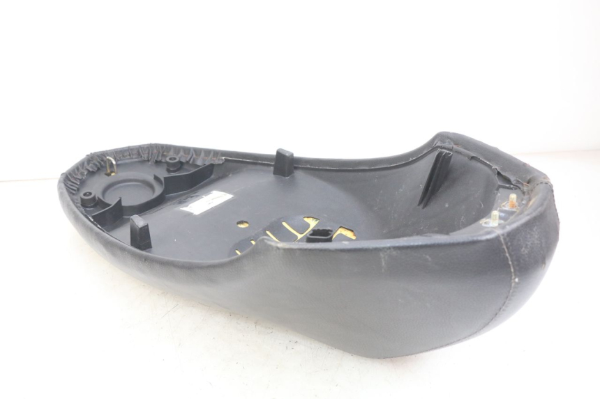 photo de ASIENTO PEUGEOT KISBEE 4T 50 (2010 - 2017) - Recambio usado revisado