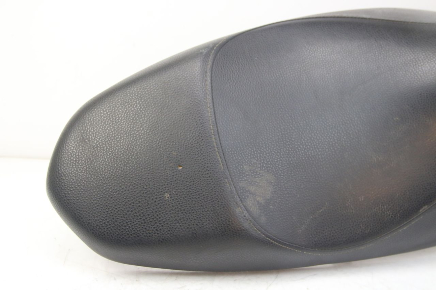 photo de ASIENTO PEUGEOT KISBEE 4T 50 (2018 - 2022) - Vista general del producto