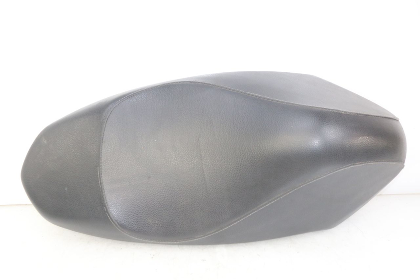 photo de ASIENTO PEUGEOT KISBEE 4T 50 (2018 - 2022) - Vista principal