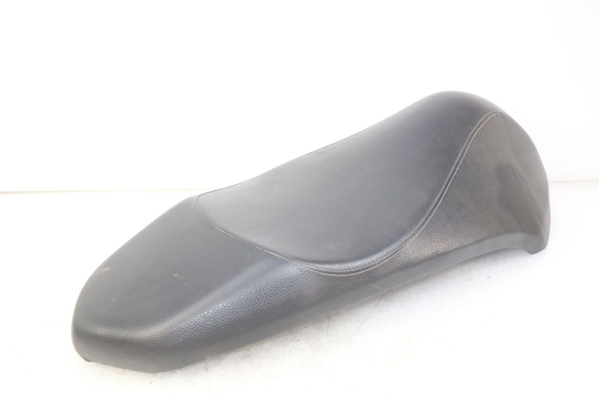 photo de ASIENTO PEUGEOT KISBEE 4T 50 (2018 - 2022) - Detalles de los puntos de fijación