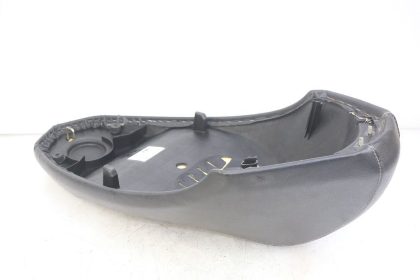 photo de ASIENTO PEUGEOT KISBEE 4T 50 (2018 - 2022) - Recambio usado revisado