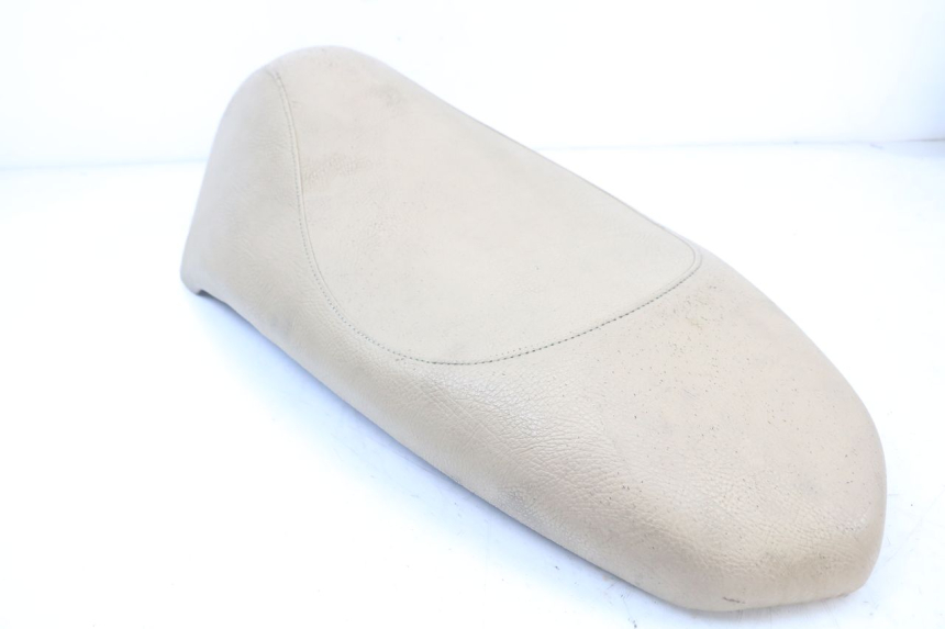 photo de ASIENTO PEUGEOT KISBEE 4T 50 (2010 - 2017) - Estado de la superficie y material