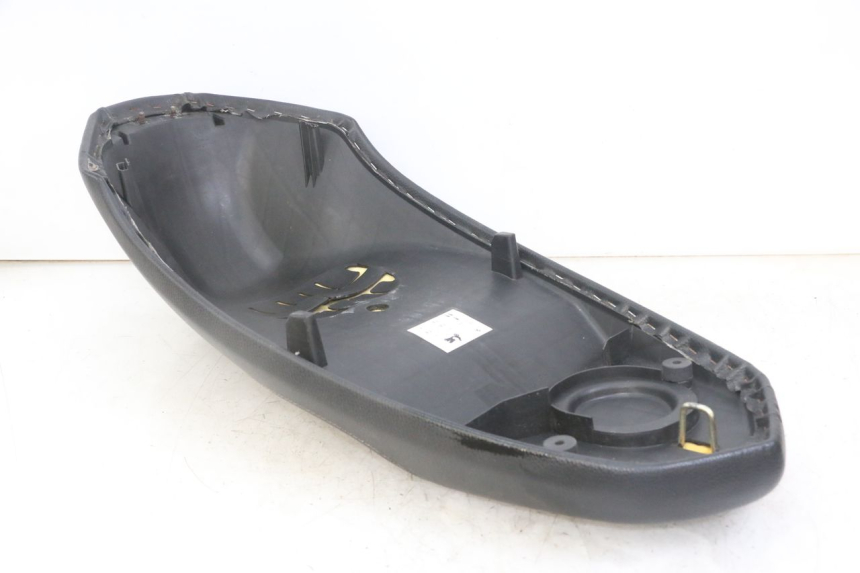 photo de ASIENTO PEUGEOT KISBEE 4T 50 (2018 - 2022) - Marcados y referencias originales