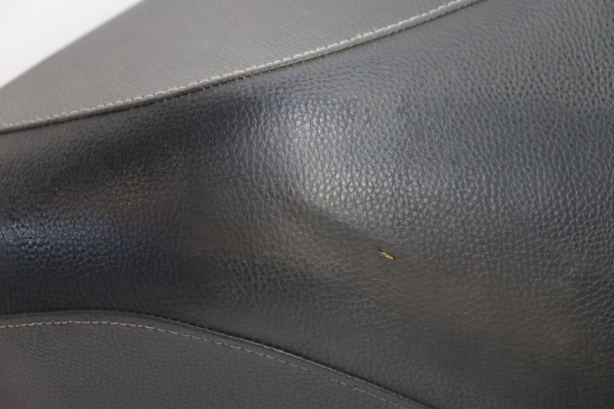 photo de ASIENTO PEUGEOT KISBEE 4T 50 (2018 - 2022) - Zoom estado de uso