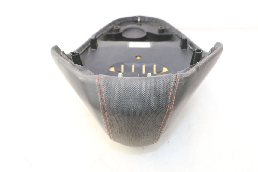photo de ASIENTO PEUGEOT KISBEE 4T 50 (2010 - 2017) - Zoom estado de uso