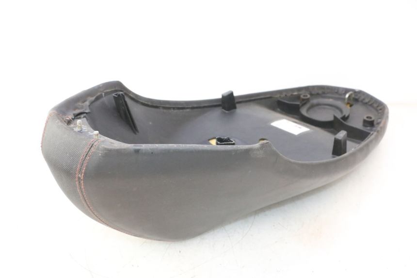 photo de ASIENTO PEUGEOT KISBEE 4T 50 (2010 - 2017) - Otra perspectiva