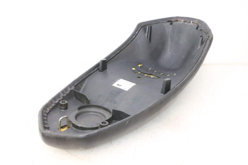 photo de ASIENTO PEUGEOT KISBEE 4T 50 (2010 - 2017) - Recambio usado revisado