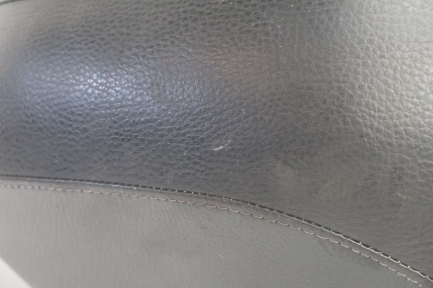 photo de ASIENTO PEUGEOT KISBEE 4T 50 (2010 - 2017) - Zoom estado de uso