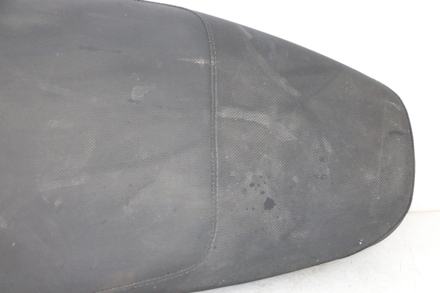 photo de ASIENTO KYMCO PEOPLE S 125 (2000 - 2008) - Zoom sobre los componentes