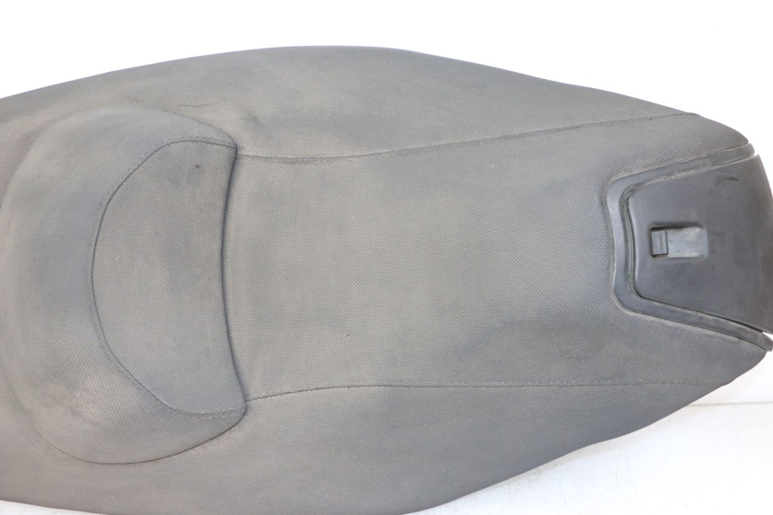 photo de ASIENTO KYMCO XCITING 500 (2007 - 2010) - Primer plano técnico