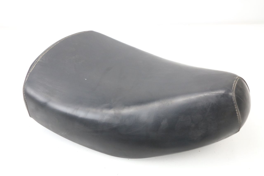 photo de ASIENTO PIAGGIO LIBERTY 4T 50 (2009 - 2015) - Estado de la superficie y material