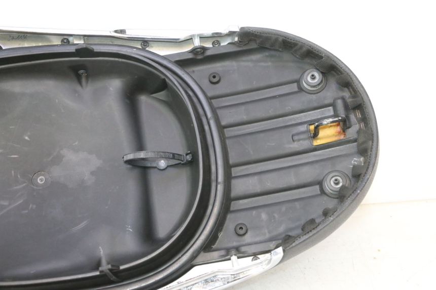 photo de ASIENTO PIAGGIO LIBERTY IGET 4T 50 (2015 - 2020) - Características distintivas