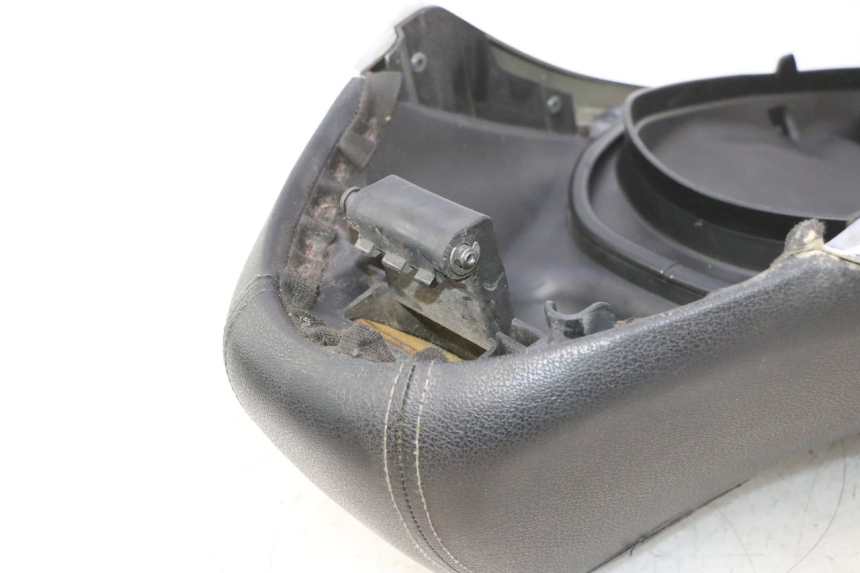 photo de ASIENTO PIAGGIO LIBERTY IGET 4T 50 (2015 - 2020) - Primer plano técnico