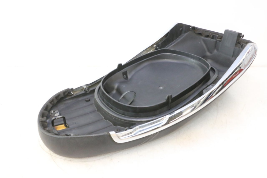 photo de ASIENTO PIAGGIO LIBERTY IGET 4T 50 (2015 - 2020) - Estado de la superficie y material