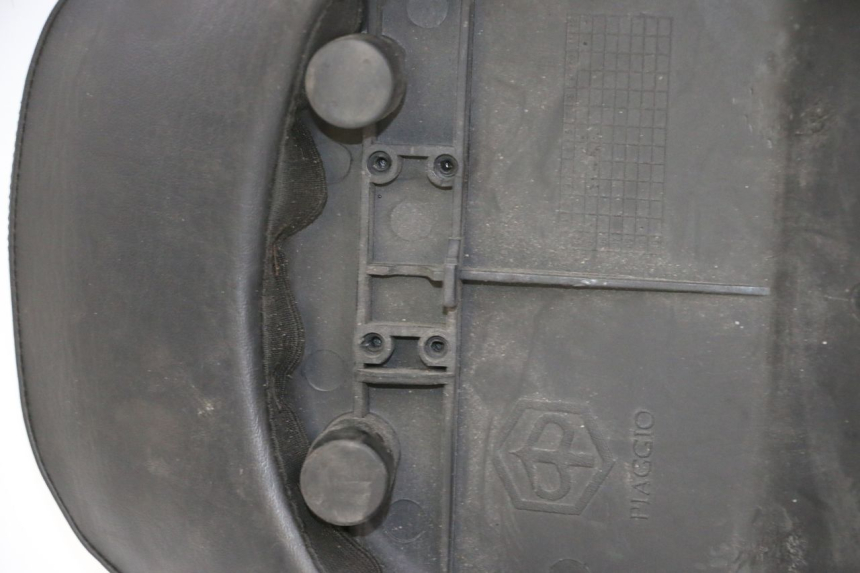 photo de ASIENTO PIAGGIO LIBERTY 125 (1998 - 2008) - Características distintivas