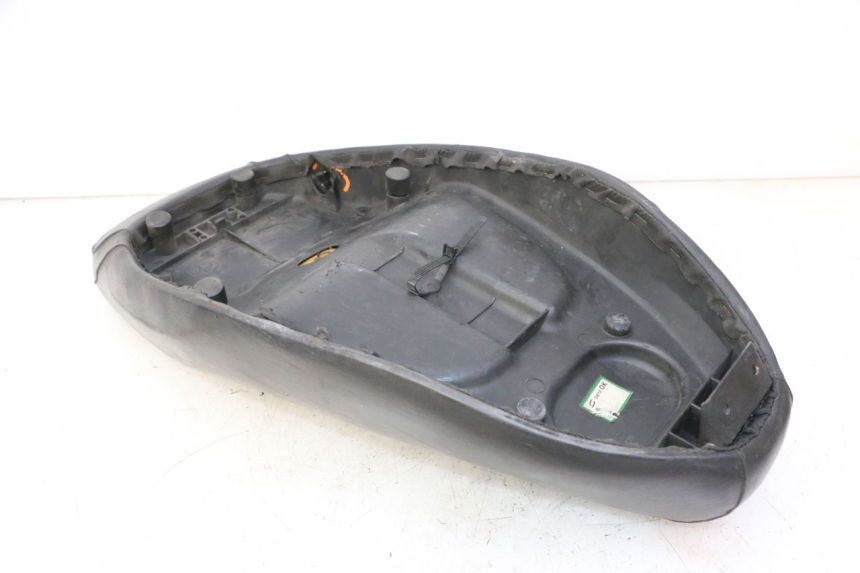 photo de ASIENTO PIAGGIO LIBERTY 125 (1998 - 2008) - Primer plano técnico