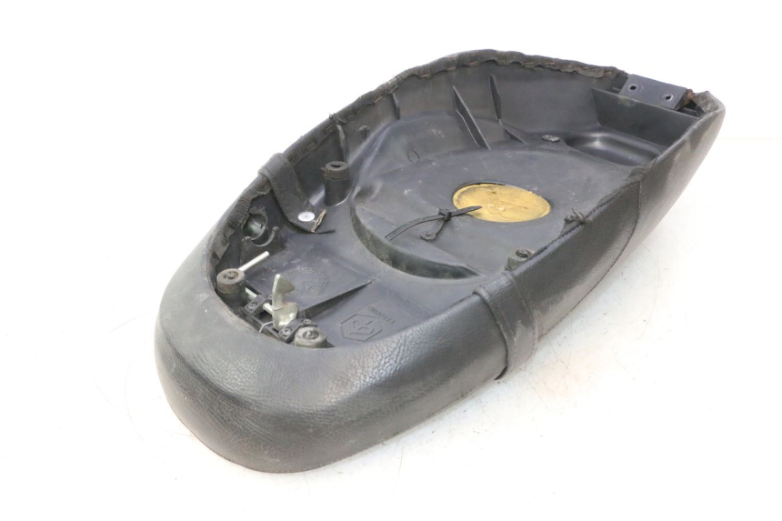 photo de ASIENTO PIAGGIO LIBERTY 50 (1998 - 2003) - Otra vista del artículo