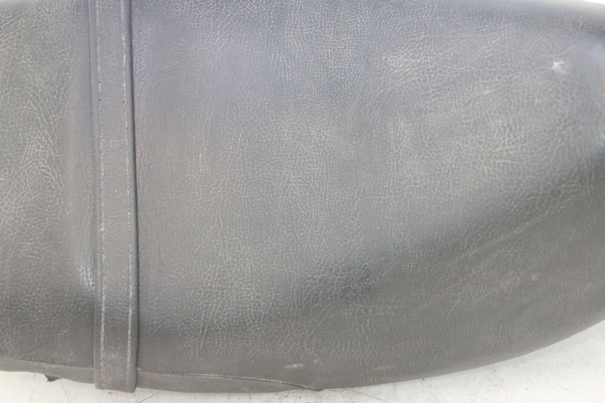 photo de ASIENTO PIAGGIO LIBERTY 50 (1998 - 2003) - Inspección visual detallada