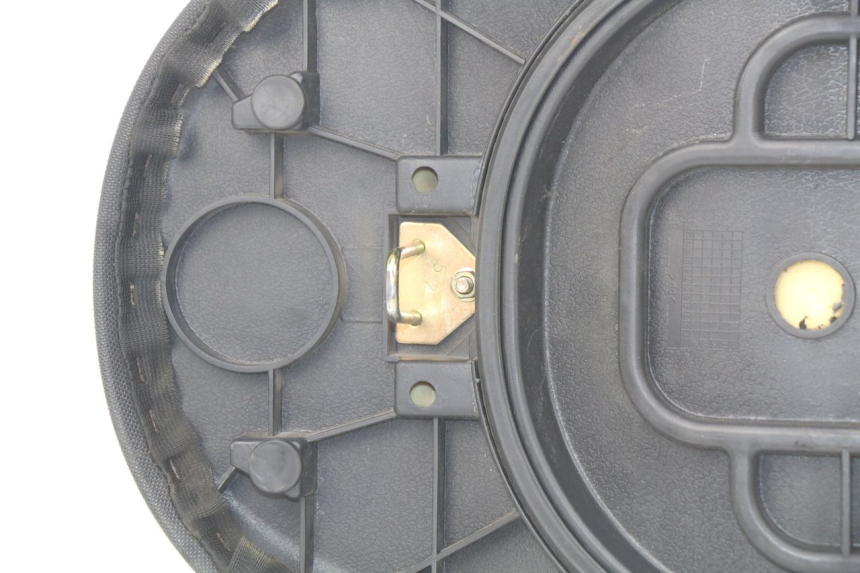 photo de ASIENTO VENESI LOWIGI RETRO JJ50QT-3 50 (2020 - 2022) - Estado de la superficie y material