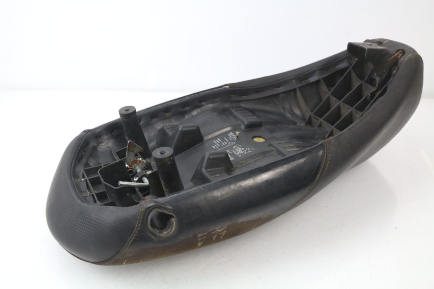 photo de ASIENTO PEUGEOT LUDIX BLASTER 50 (2006 - 2014) - Recambio usado revisado