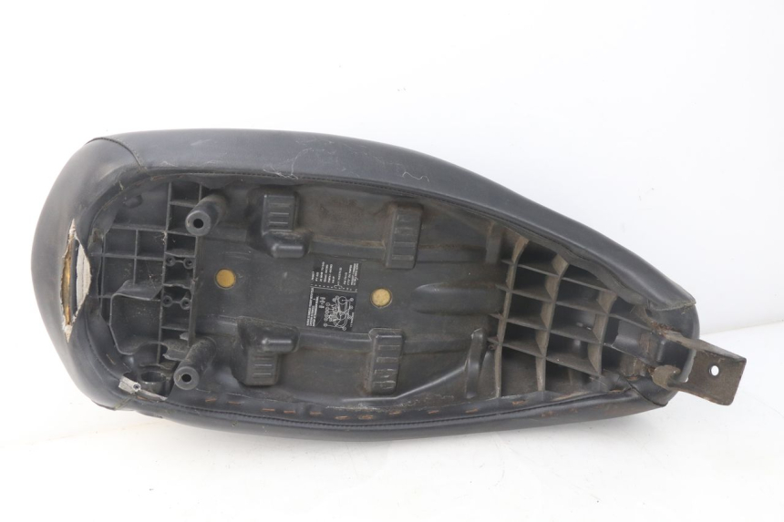 photo de ASIENTO PEUGEOT LUDIX 50 (2008 - 2017) - Primer plano técnico