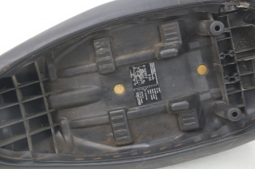 photo de ASIENTO PEUGEOT LUDIX 50 (2008 - 2017) - Marcados y referencias originales