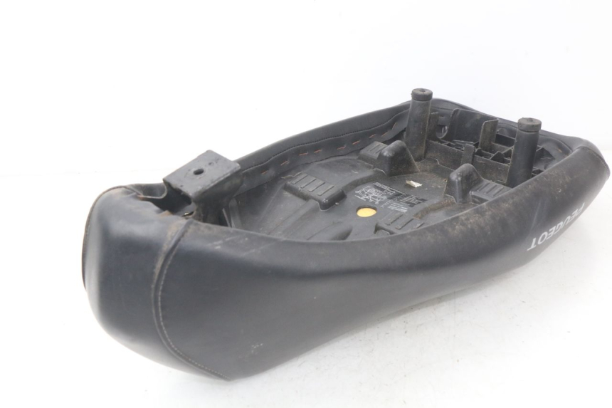 photo de ASIENTO PEUGEOT LUDIX 50 (2008 - 2017) - Detalle de la pieza