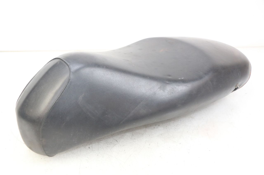 photo de ASIENTO PEUGEOT LUDIX 50 (2005 - 2007) - Enfoque en la estructura