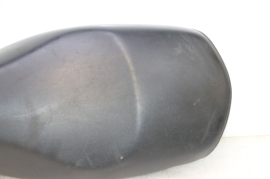photo de ASIENTO PEUGEOT LUDIX 50 (2008 - 2017) - Inspección visual detallada