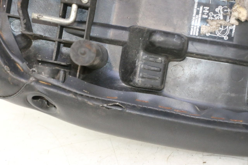 photo de ASIENTO PEUGEOT LUDIX 50 (2005 - 2007) - Otra perspectiva