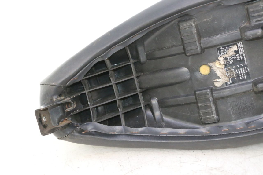 photo de ASIENTO PEUGEOT LUDIX 50 (2005 - 2007) - Marcados y referencias originales