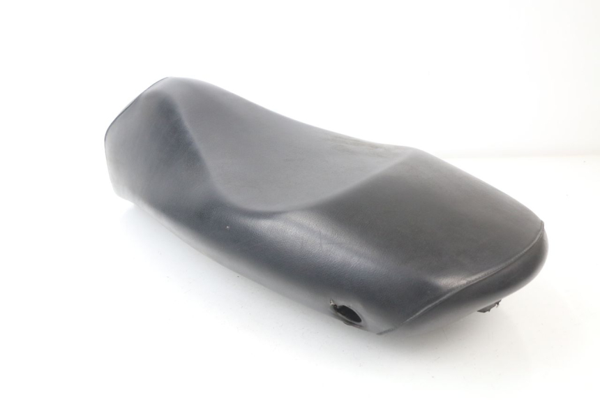 photo de ASIENTO PEUGEOT LUDIX ONE 50 (2004 - 2006) - Enfoque en la estructura