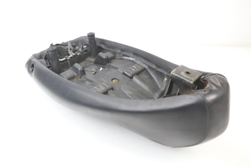 photo de ASIENTO PEUGEOT LUDIX ONE 50 (2004 - 2006) - Estado de la superficie y material