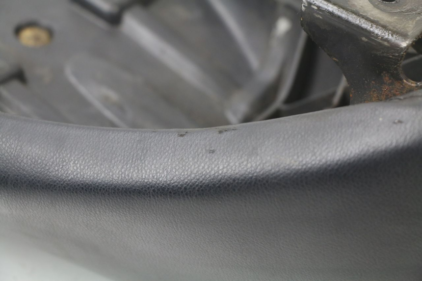 photo de ASIENTO PEUGEOT LUDIX ONE 50 (2004 - 2006) - Marcados y referencias originales