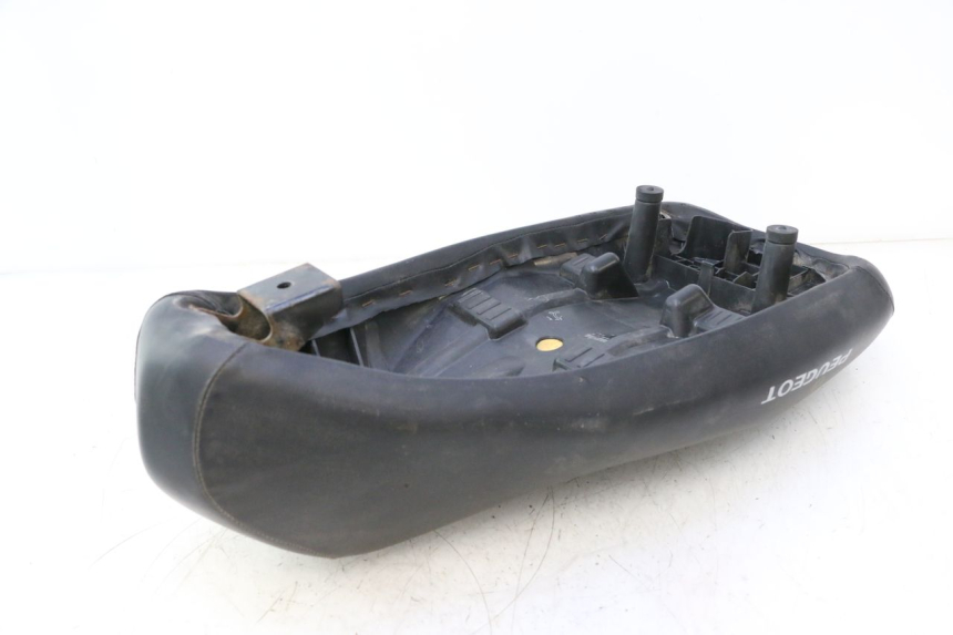 photo de ASIENTO PEUGEOT LUDIX ONE 50 (2004 - 2013) - Estado de la superficie y material