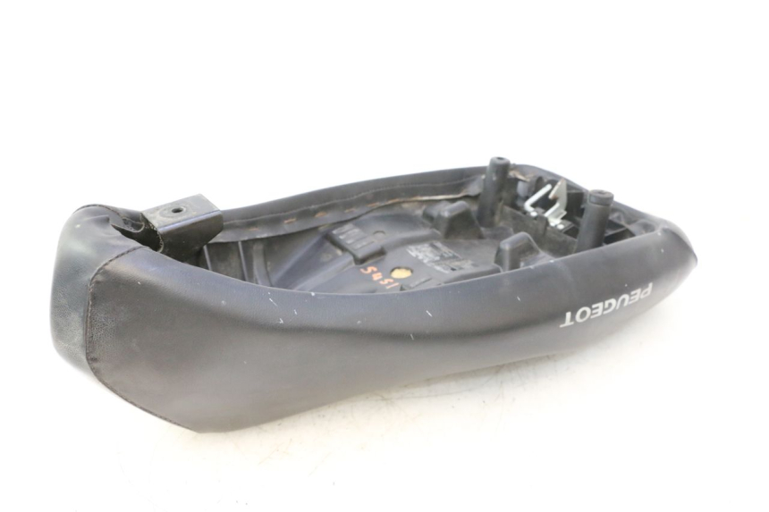 photo de ASIENTO PEUGEOT LUDIX ONE 50 (2004 - 2006) - Detalle de la pieza