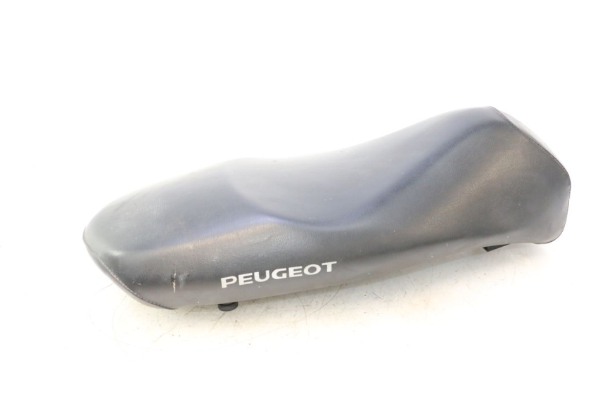 photo de ASIENTO PEUGEOT LUDIX ONE 50 (2004 - 2006) - Características distintivas