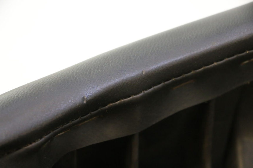 photo de ASIENTO PEUGEOT LUDIX SNAKE 2T 50 (2004 - 2014) - Detalle de la pieza