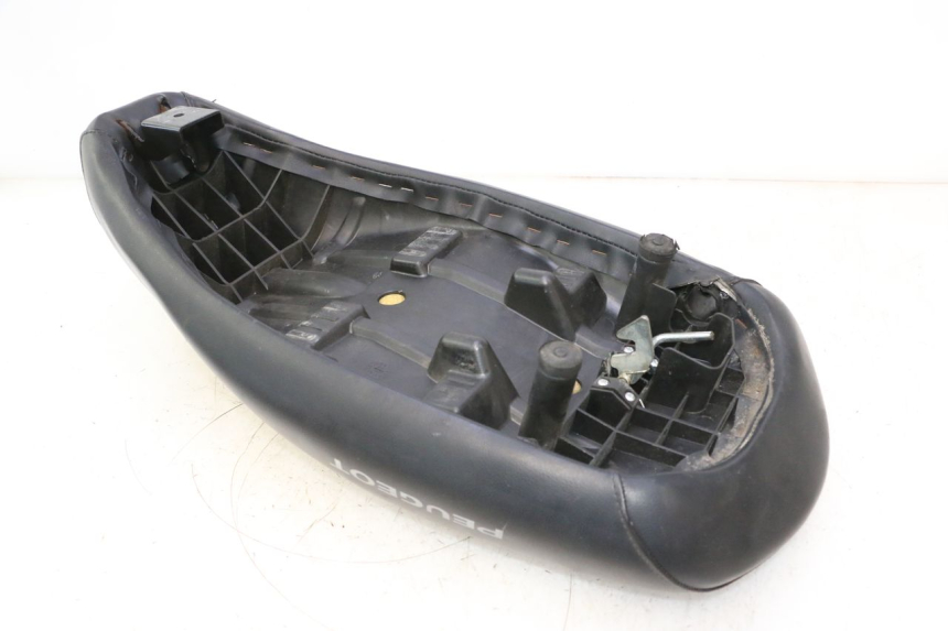 photo de ASIENTO PEUGEOT LUDIX SNAKE 2T 50 (2004 - 2014) - Inspección visual detallada